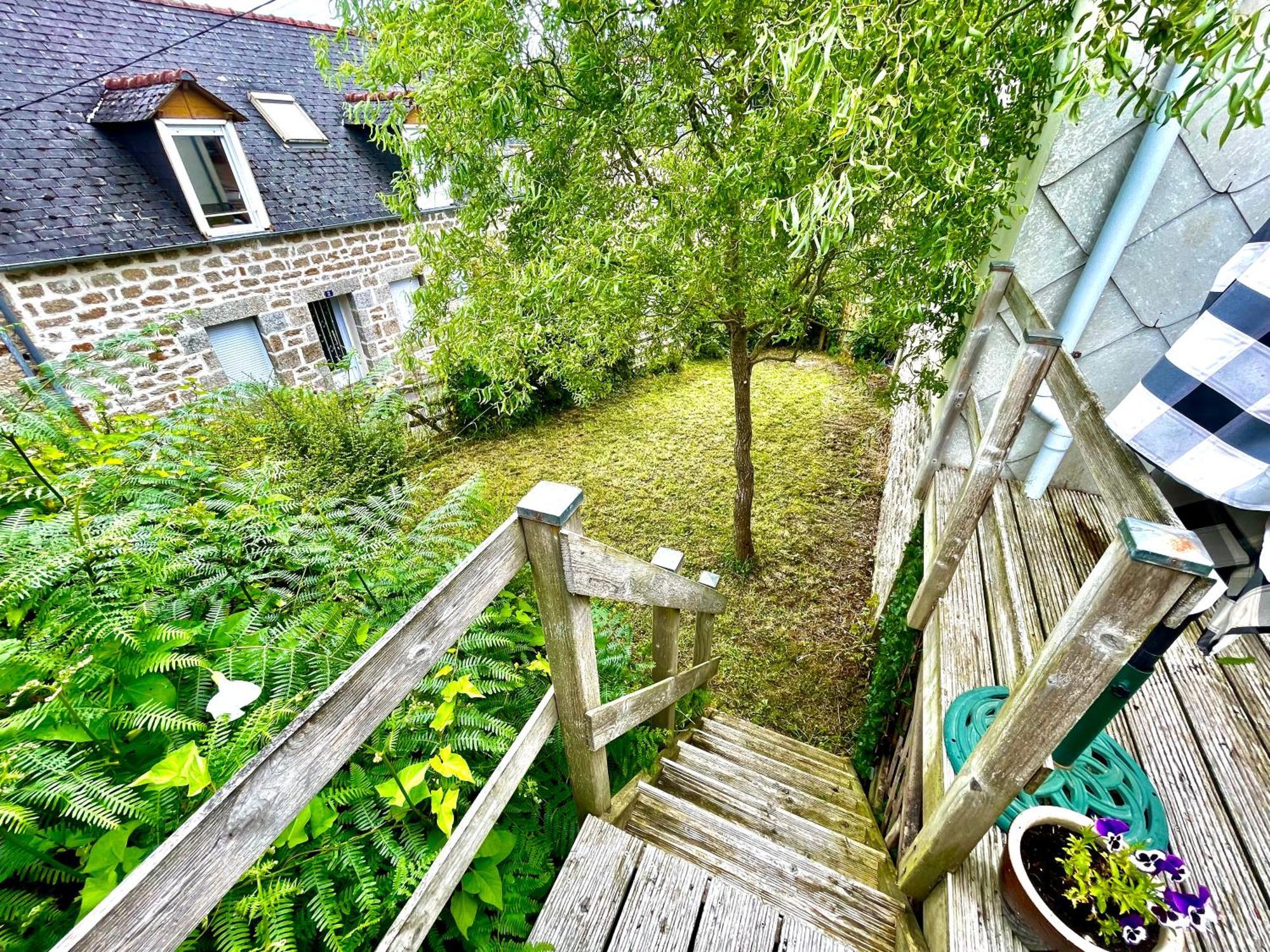 Rostrenen Maison Collinee מראה חיצוני תמונה